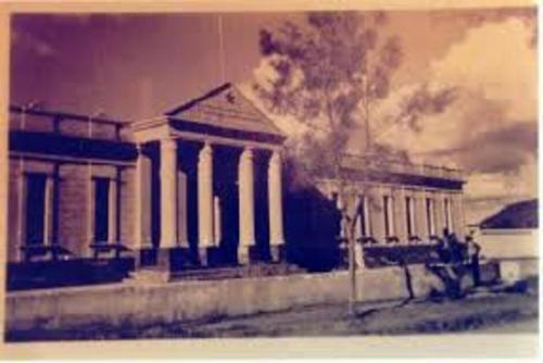 Operó como centro educativo mixto de 1945 a 1957. (Foto: Internet)
