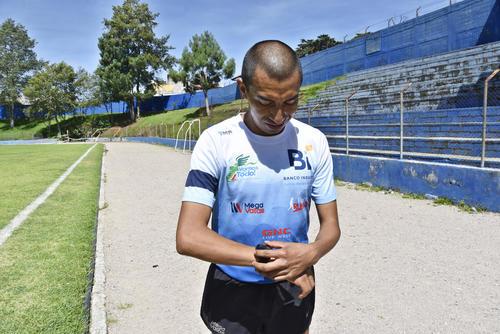 Actualmente, entrena en las alturas de Tecpán y en el estadio Doroteo Guamuch Flores. (Foto; Julio Bala/Colaborador)