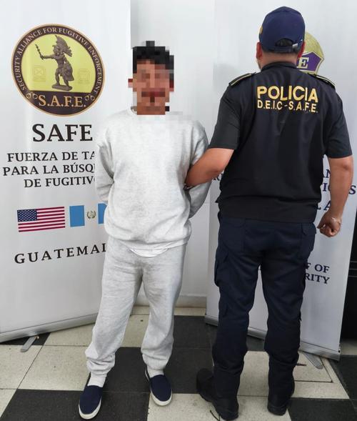 Los capturados son requeridos por distintos delitos. (Foto: PNC)