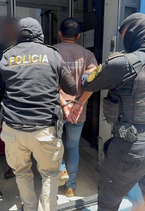 En la casa de este profesor fueron incautadas tres computadores con material pornográfico de menores de edad. (Foto: PNC)