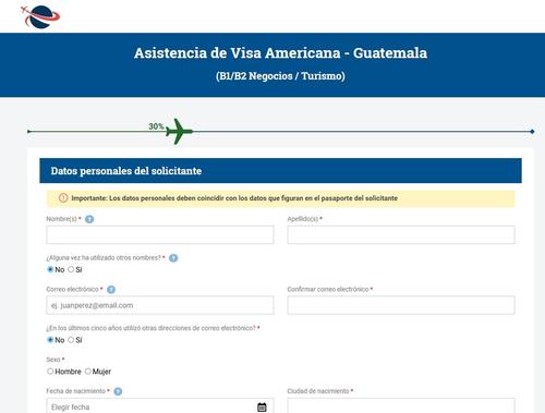 Llena la solicitud con todo lo que se te pide. (Foto: Héctor Gómez/Colaborador)