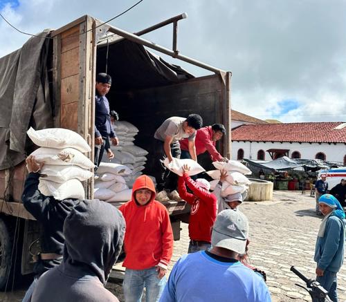 Uno de los programas que tiene a su cargo el Ministerio de Agricultura es la entrega de alimentos a familias que viven en situación de inseguridad alimentaria. (Foto: MAGA)
