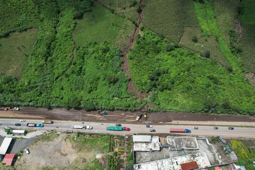 El deslave se produjo debido a las fuertes lluvias en el sector. (Foto: Wilder López/Soy502)