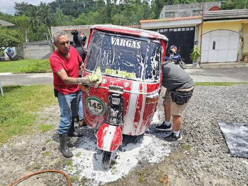 La limpieza también es fundamental para que la unidad luzca de la mejor manera. (Foto: Ángel Cucuj/Colaborador)