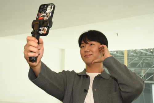 Beto Kang muestra la cultura de Latinoamérica en sus videos. (Foto: José Luis Pos/Colaborador) 