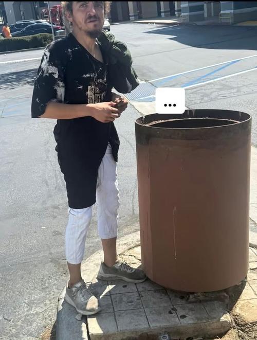 La historia de Tylor Chase generó una ola de solidaridad en las plataformas. (Foto: X)