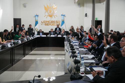 Los jefes de bloque del Congreso estuvieron de acuerdo en integrar una mesa técnica para discutir enmiendas para la iniciativa que daría vida a una ley antimaras. (Foto: Wilder López/Soy502)