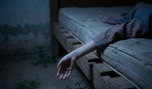 Los hijos de la enfermera fueron encontrados dentro de la casa, sin vida. (Foto ilustrativa: Gemini IA/Cortes&iacute;a)