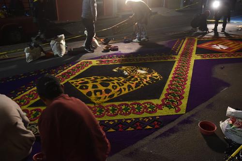 alfombra jaguar antigua