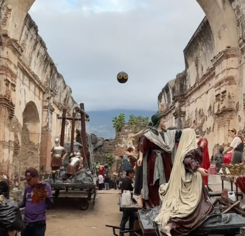 extranjera devela secreto antigua 2