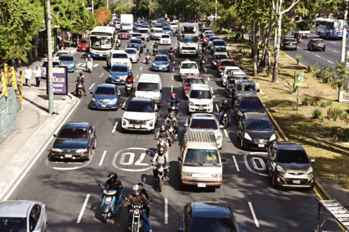 El uso del E10 ser&aacute; obligatorio en todo el territorio nacional a partir del 30 de junio de 2026. (Foto: Nuestro Diario/Colaboraci&oacute;n)