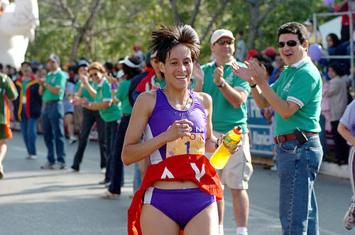 Elsa Monterroso dej&oacute; una huella imborrable en el atletismo guatemalteco. (Foto: Archivo)