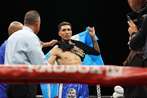 Joshua Anton tambi&eacute;n ser&aacute; reconocido tras conquistar el t&iacute;tulo continental superw&eacute;lter del CMB. (Foto: Luis Kezzer / Nuestro Diario) 