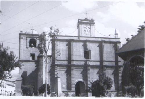 Registros en blanco y negro conservan la memoria hist&oacute;rica de la catedral. (Foto: Historia de Guatemala en Fotograf&iacute;as)