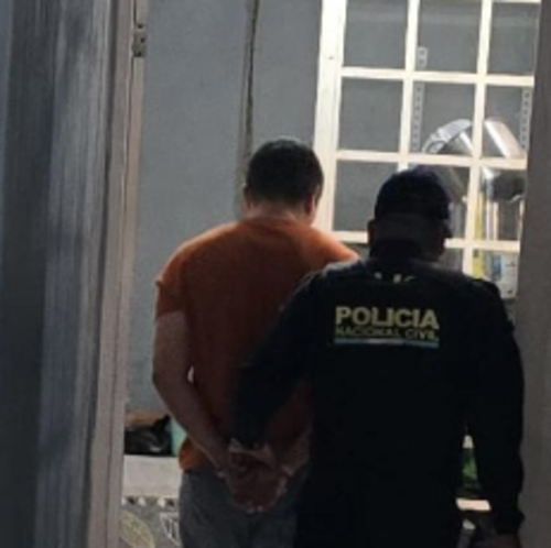 El hombre fue puesto a disposici&oacute;n de la justicia. (Foto: PNC)