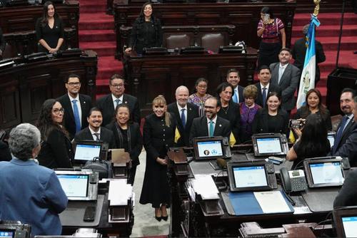 Los nuevos magistrados de la CC fueron juramentados en el Congreso de la Rep&uacute;blica el pasado 24 de marzo. (Foto: Wilder L&oacute;pez/Soy502)