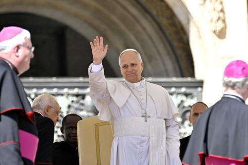 El Papa reafirm&oacute; su mensaje de promover la paz durante declaraciones a la prensa. (Foto: AFP)