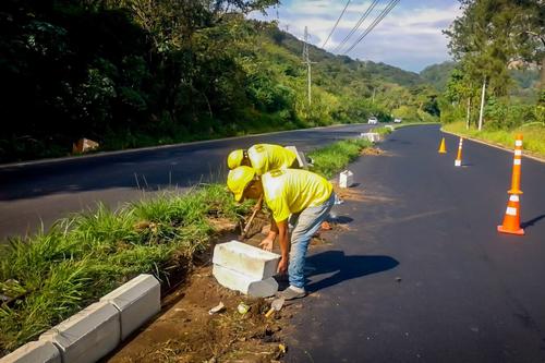 Ministerio de Comunicaciones, proyectos, infraestructura vial,, 02