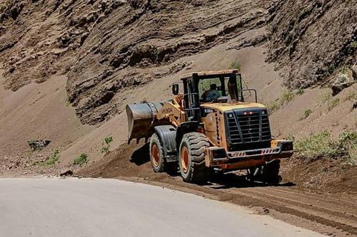 Ministerio de Comunicaciones, proyectos, infraestructura vial,, 03