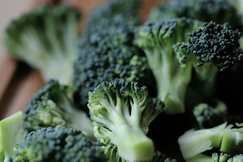 Se estima que el br&oacute;coli, entre otros productos, queden fuera de los anaqueles estadounidenses. (Foto: Canva/Soy502)