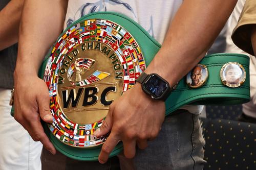 Lester martínez salón excelencia 4