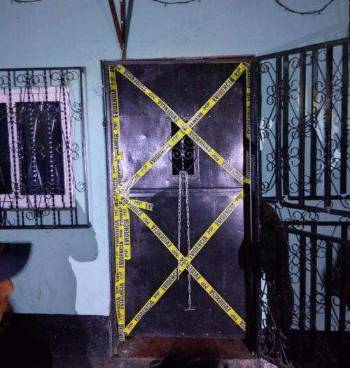 En el lugar localizaron droga y dinero en efectivo, tras las diligencias el lugar qued&oacute; clausurado. (Foto: Jorge Morales/Colaborador)