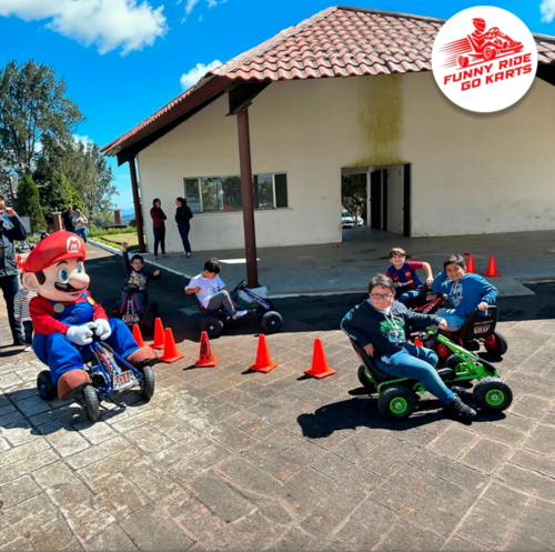 Eventos, carreras, carritos, chocones, pistas, go karts, ni&ntilde;os, Guatemala, Soy502