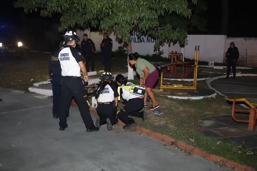 La v&iacute;ctima es un hombre de aproximadamente 14 a&ntilde;os. (Foto: Bomberos Voluntarios)