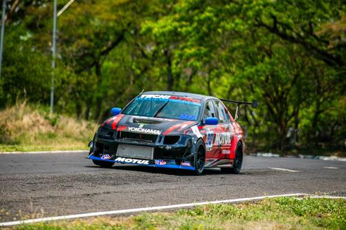 Juanes y Marco Morales, realizaron una carrera perfecta, al imponerse en los dos hits de competencia en la categor&iacute;a GTR ULTRA. (Foto: BRT)