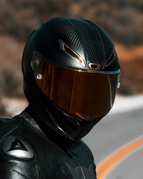 Para definir la talla del casco, se debe medir el contorno de la cabeza en su parte m&aacute;s ancha. (Foto: Archivo)