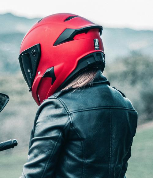 Invertir en un buen casco con certificaci&oacute;n podr&iacute;a salvarle la vida. (Foto: Archivo)