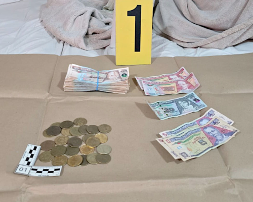 El dinero fue embalado e incautado para fortalecer las investigaciones. (Foto: PNC)