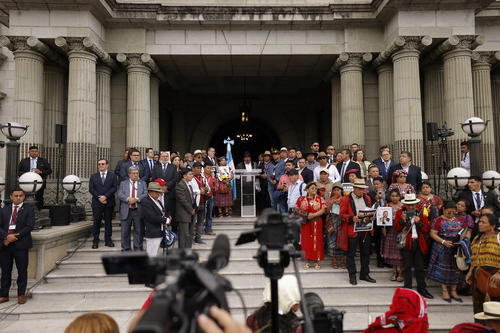 Luis Pacheco, H&eacute;ctor Chacl&aacute;n, Gobierno, Organizaciones ind&iacute;genas, 02