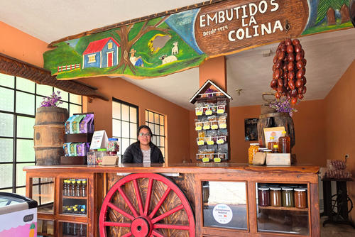 En la zona 3 de Tecp&aacute;n Guatemala, Chimaltenango, encuentras una tienda donde adquirir embutidos y otros productos. (Foto: Julio Bala/Colaborador)