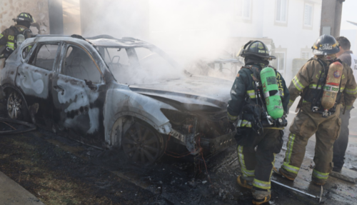 Tras varios minutos, lograron sofocar el siniestro. (Foto: CVB)