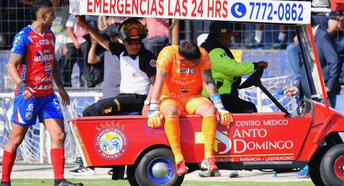 El arquero sudamericano no podr&aacute; estar en la lucha por el t&iacute;tulo del Clausura. (Foto: redes sociales) 