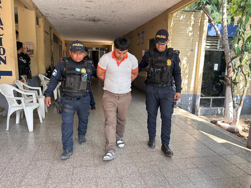 El detenido fue identificado como: Kevin Humberto Aguilar Noj. (Foto: PNC)