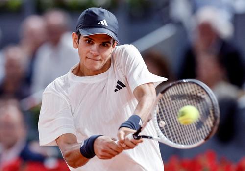 El tenista espa&ntilde;ol Rafael J&oacute;dar no pudo en cuartos de final ante el italiano Jannik Sinner. (Foto: AFP)