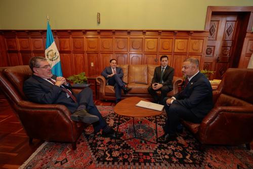 Carlos Alberto Garc&iacute;a Alvarado, Ministerio P&uacute;blico, listado, aspirantes, entrevista, 02