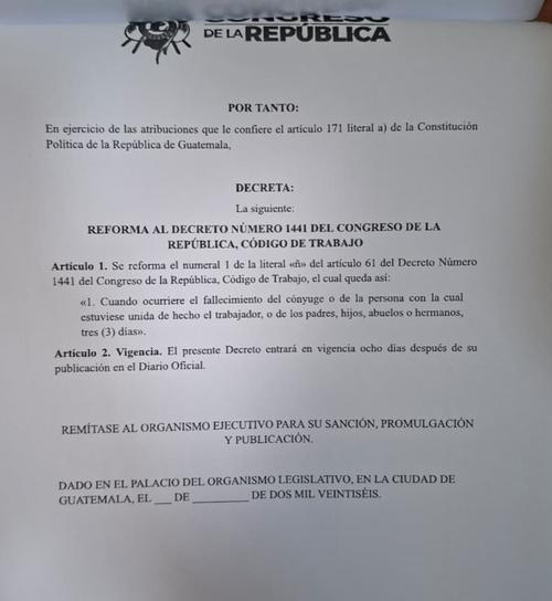 Trabajadores podr&iacute;an acceder a tres d&iacute;as de licencia por fallecimiento de familiares cercanos. (Foto: Cortes&iacute;a)