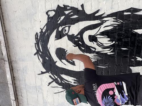 Laparra asegura que el arte es una forma de transmitir emociones. (Foto: Edwards Morales/Colaborador)