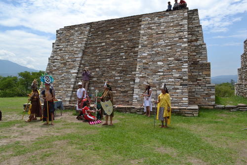 La identidad cultural de la regi&oacute;n se resalta en el texto. (Foto. Carlos Sotz/Colaborador)