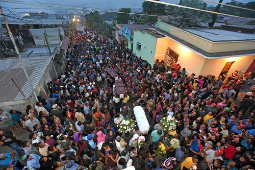 Al menos 201 personas perdieron la vida durante debido a la erupci&oacute;n del volc&aacute;n. (Foto: Nuestro Diario)