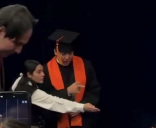 Cristian Castro, graduacion, preparatoria, noticias, soy502, guatemala 1