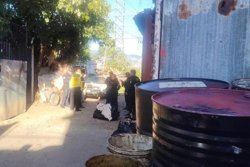 Los dos cuerpos se encontraban envueltos en bolsas pl&aacute;sticas. (Foto: CVB)