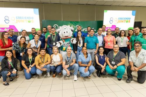 Dos Pinos, sostenibilidad, social, econ&oacute;mico, ambiental, creciendo juntos, nutrici&oacute;n, colaboradores, mujeres, Guatemala, Soy502