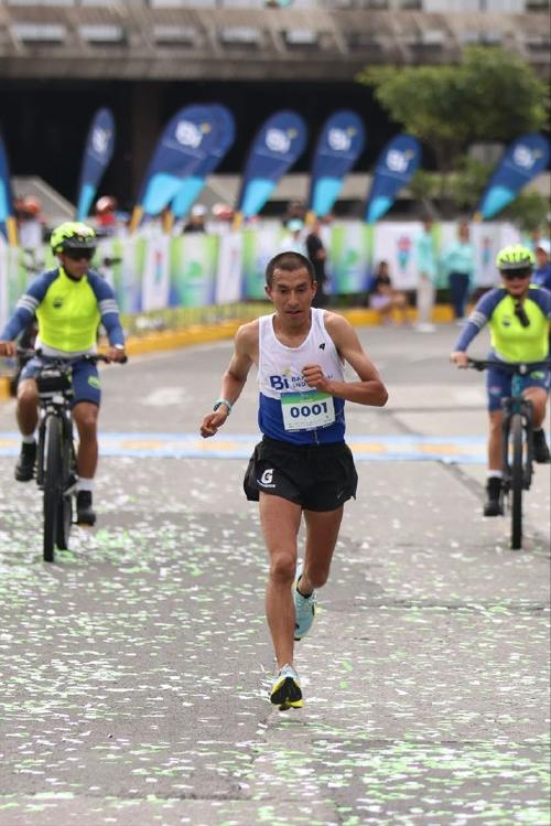 Alberto continuar&aacute; prepar&aacute;ndose para otros desaf&iacute;os internacionales. (Foto: Juan Manuel Mijangos) 