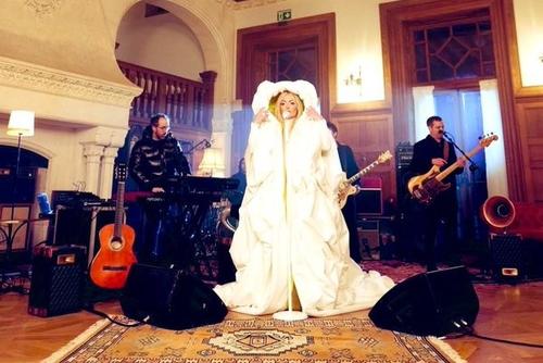 El estreno se realiz&oacute; en un especial musical de RTVE desde San Sebasti&aacute;n, Espa&ntilde;a. (Foto: X)