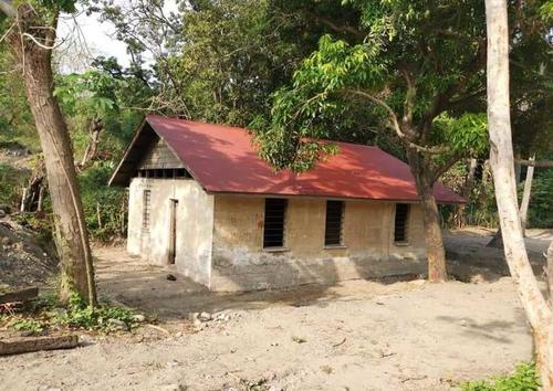 Foto antigua de la vivienda donde dorm&iacute;a el personal de la estaci&oacute;n. (Foto: Juan Carlos Aquino/Colaborador)