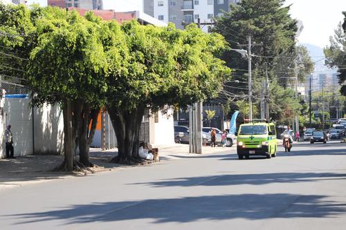El hecho de violencia se suscit&oacute; en la 20 calle y 18 avenida de la zona 10. (Foto: Bomberos Municipales)